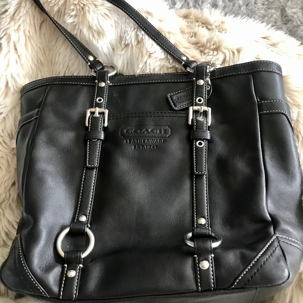Authentic Coach shoulder-bag